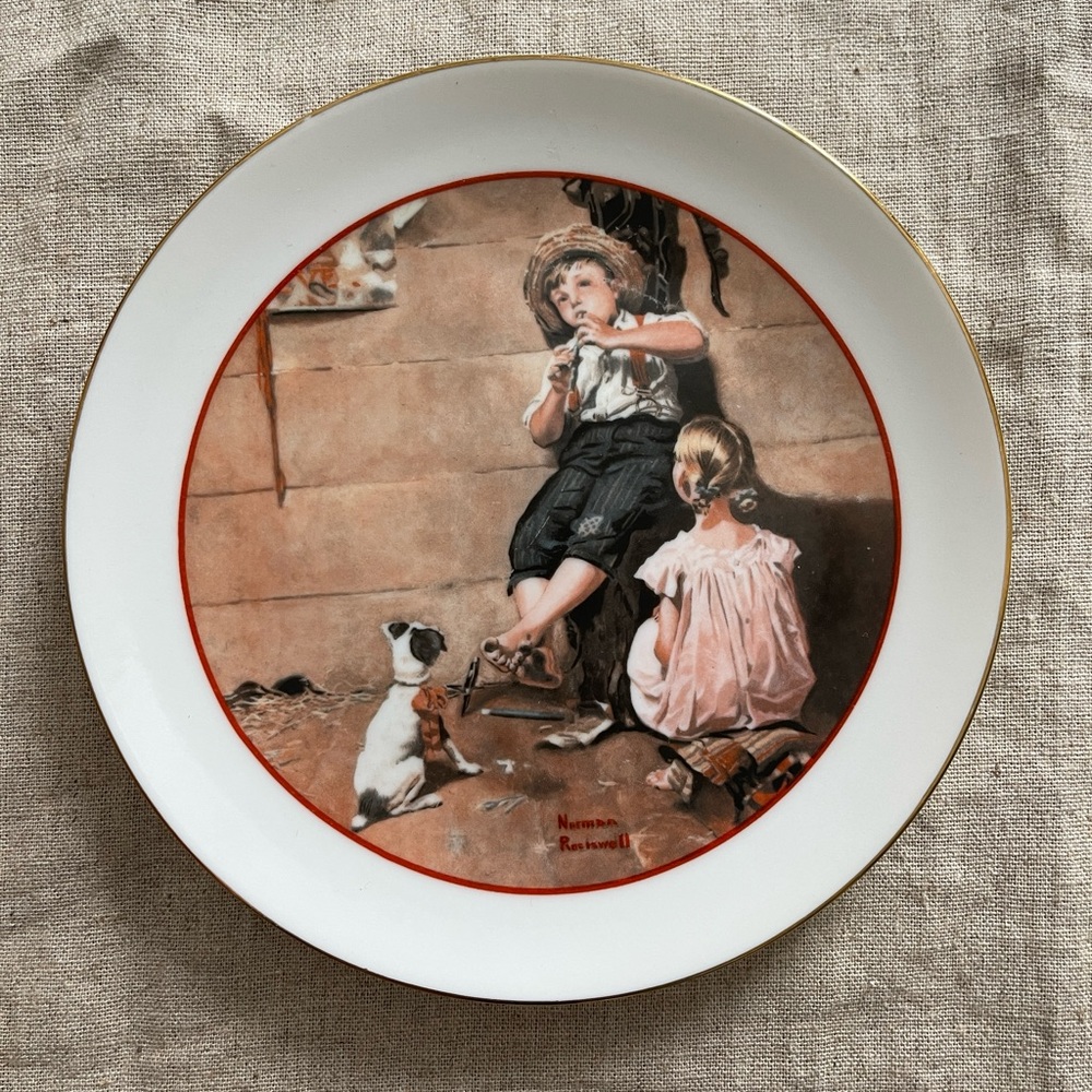 Norman Rockwell 1982 Music Master Plate CW Collection Young Love Series